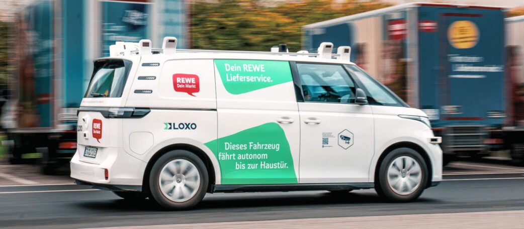 REWE Dynamic Hub vehicle